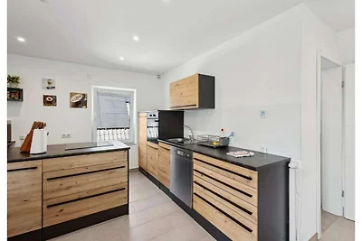 Moderne Ferienwohnung mit Terrasse
