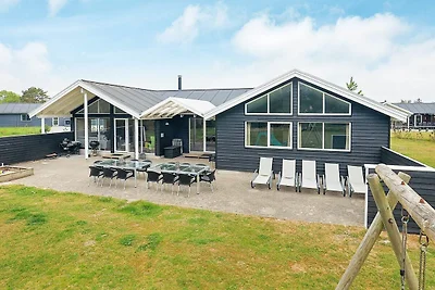 18 Personen Ferienhaus in Ålbæk