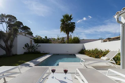 Villa direkt am Strand mit Pool, Puerto...