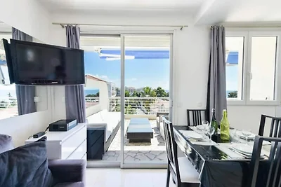 Appartement in Cannes vlakbij de haven van Mo...