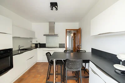 Vakantiehuis met veranda in St. Renan