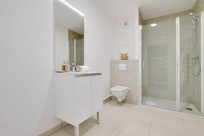 Elegant 1-2BR appartement nabij Parijs en La...