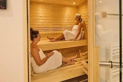 Appartamento nelle Alpi con piscina e jacuzzi