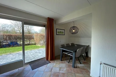 Haus mit Garten in der Nähe von Langweerder