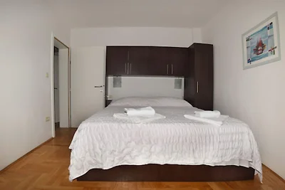 Apartments Despot Zaostrog RO