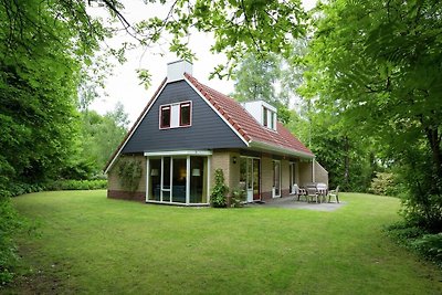 Ruhiges Ferienhaus in Lemele mit Terrasse