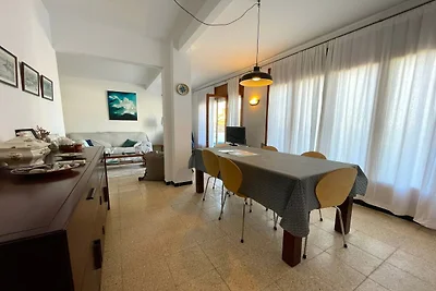 Appartamento per eight persone vicino al mare