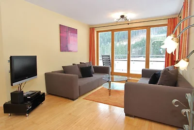Grosses Chalet Apartment in...