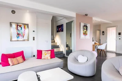 Villa in Golfe-Juan mit Pool und ruhiger Lage