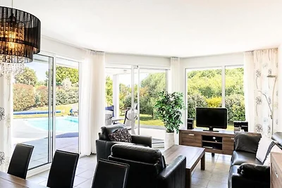 Villa Acacia 6 Personen mit Schwimmbad