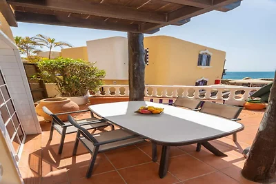 Casa a Bahía Feliz vicino al mare