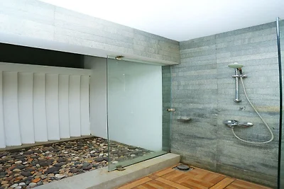 Super Townhouse Island Inn