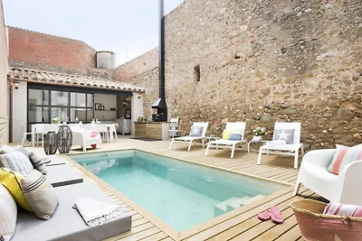 Traditionelles Ferienhaus mit Pool