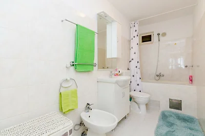 Rooms Nikola- Double Room with Terrace and Se...