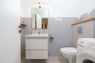 Holiday Home Diana -  Comfort Two Bedroom Apa...