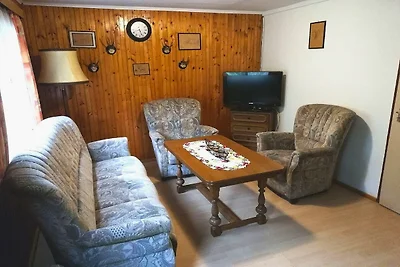 Ferienhaus in Leányfalu mit Terrasse