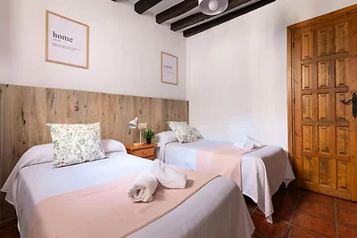 Casa a Liébana con vista sulle montagne