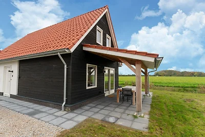 Schönes Ferienhaus in Scherpenisse