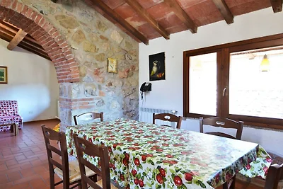 Apartment in Massa Marittima mit Swimmingpool