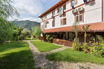 Casa vacanze a Gioiosa Marea con piscina...