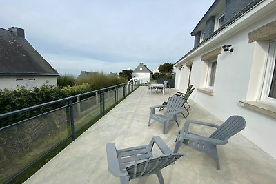 Hübsches Haus mit Blick auf das Meer