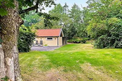 4 Personen Ferienhaus in FÄRLÖV-By Traum