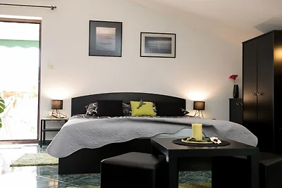 Stylish Lovran Sea View Apartments - Studio A...