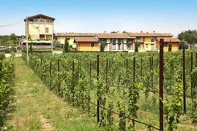Appartement in Peschiera met verwarming