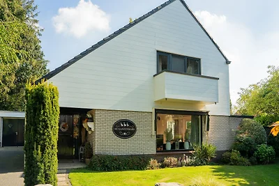 Gemütliche Villa mit Wellness-Badewanne und...