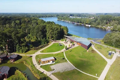 Belvilla, ruhiger Rückzugsort am Waldrand.