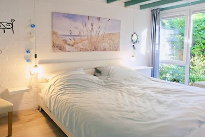 Holiday house in ouddorp with 2 bedrooms