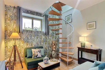 Schönes Ferienhaus in Neulliac