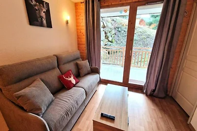 Wohnung in den Alpen in der Nähe der Skibahn