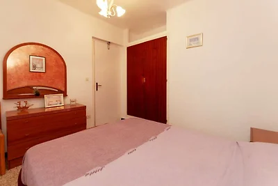 Komfortable Wohnung in Roses mit Poolblick
