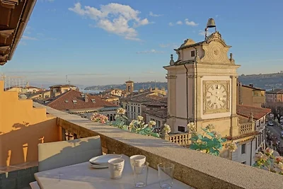 Vakantieappartement in Salò met zwembad
