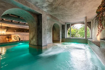 Casale in stile toscano a Capannori