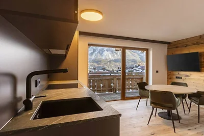 Appartamento a Lermoos con balcone e...