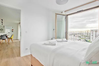 Helle Wohnung mit Balkon -6P-Nähe...