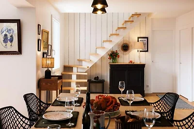 Haus in der Nähe des Wanderwegs GR 34 und der...