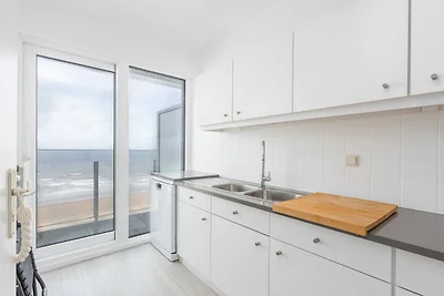Schönes 1-Zimmer Apartment mit Meerblick