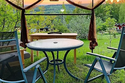 4 Personen Ferienhaus in UNDENÄS-By Traum