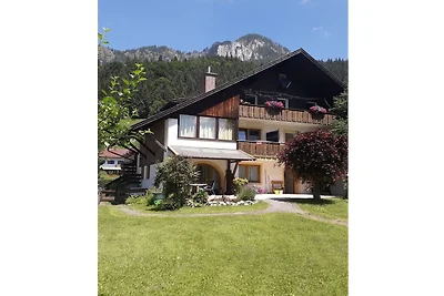 Apartament wakacyjny w Ettal z grillem