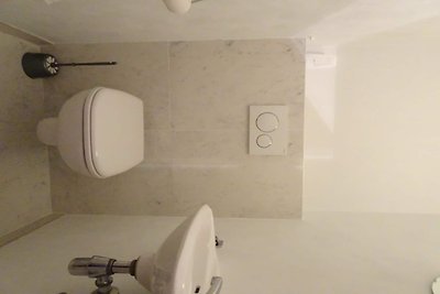 Appartement, woonkamer met uitzicht op zee