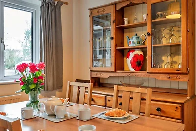 Spacious holiday home in Sennen, No deposit