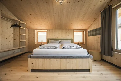 Chalet in Bichlbach nahe Skipisten