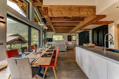 Stunning chalet incl. bkfast & cleaning...