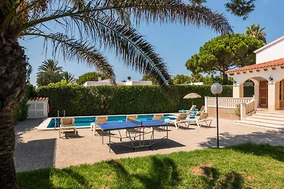 Villa in Cala Blanca mit privatem Pool