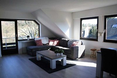 Ferienwohnung mit Balkon und Garten