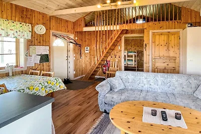 4 osob apartament w Mörlunda