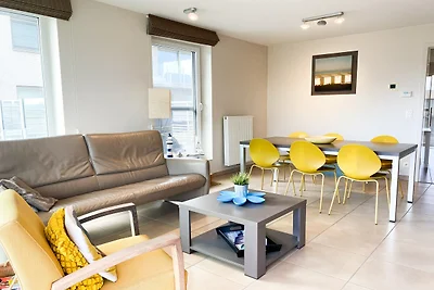 Appartement met zonnig terras in...